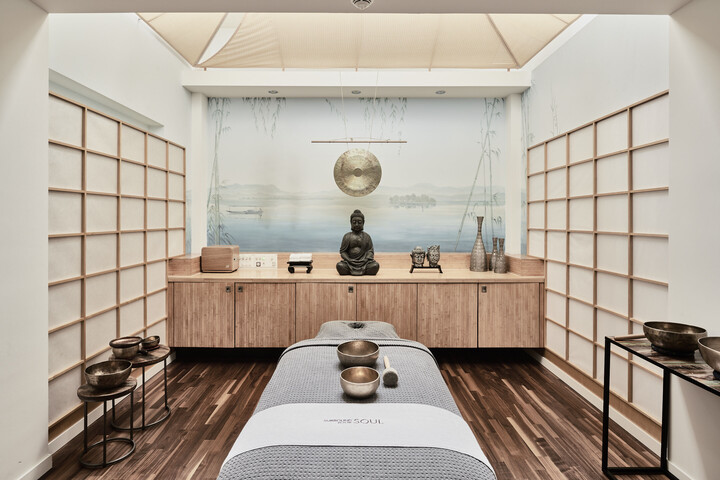 Die Behandlungräume des Thermal Spa im Grand Resort Bad Ragaz werden gezeigt. Das Hotel ist ein Sterneresort in der Schweiz.